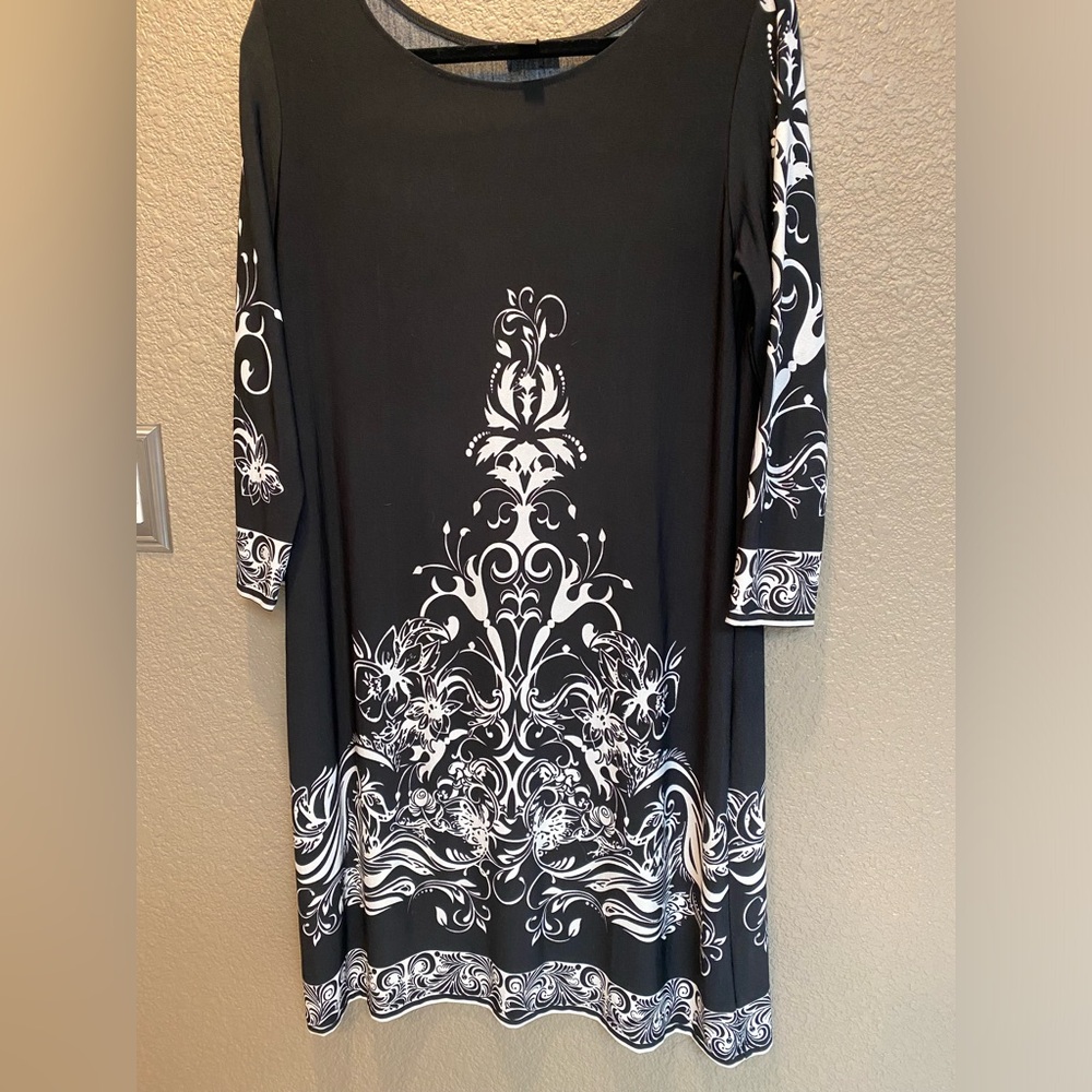 Forever, contemporary woman’s dress, black and white.